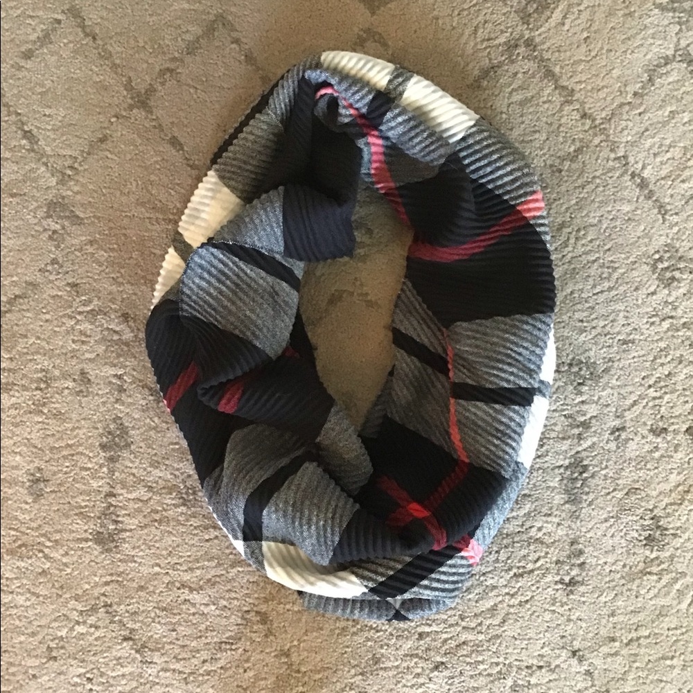 Plaid infinity scarf